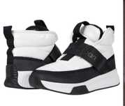 Calvin Klein, дутики, чоботи, сапоги, жіноче взуття 38-39, білі