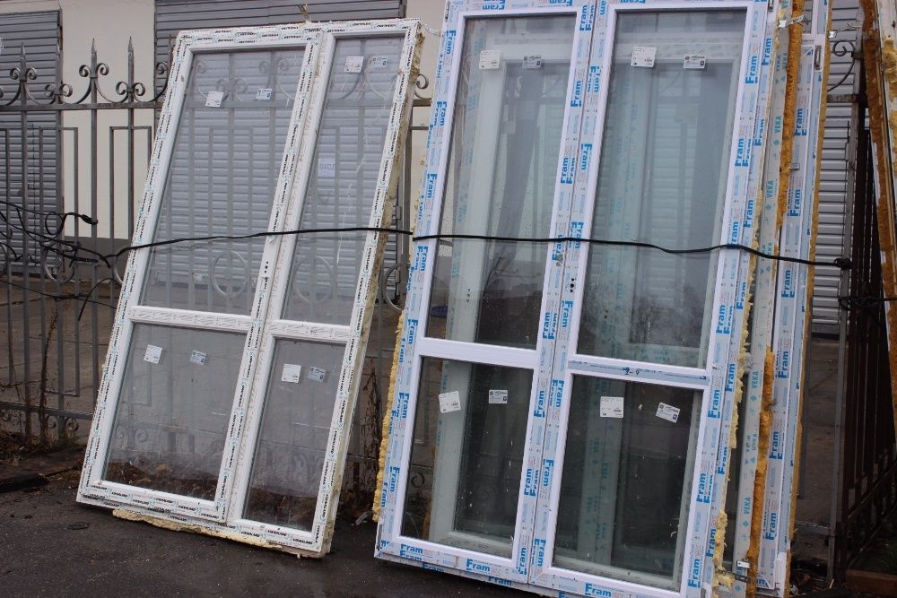 Металлопластиковые двери и окна разных размеров с новостройки б\у