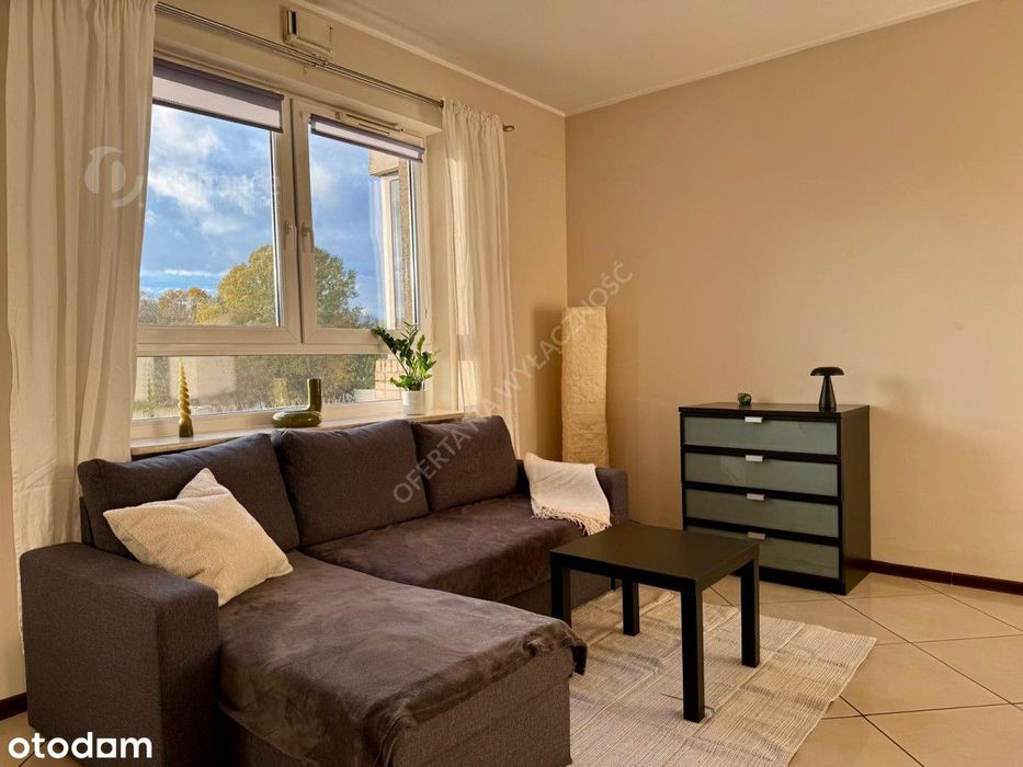 38m2, kawalerka, miejsce postojowe w hali