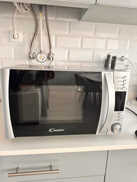 Microondas Candy 22l