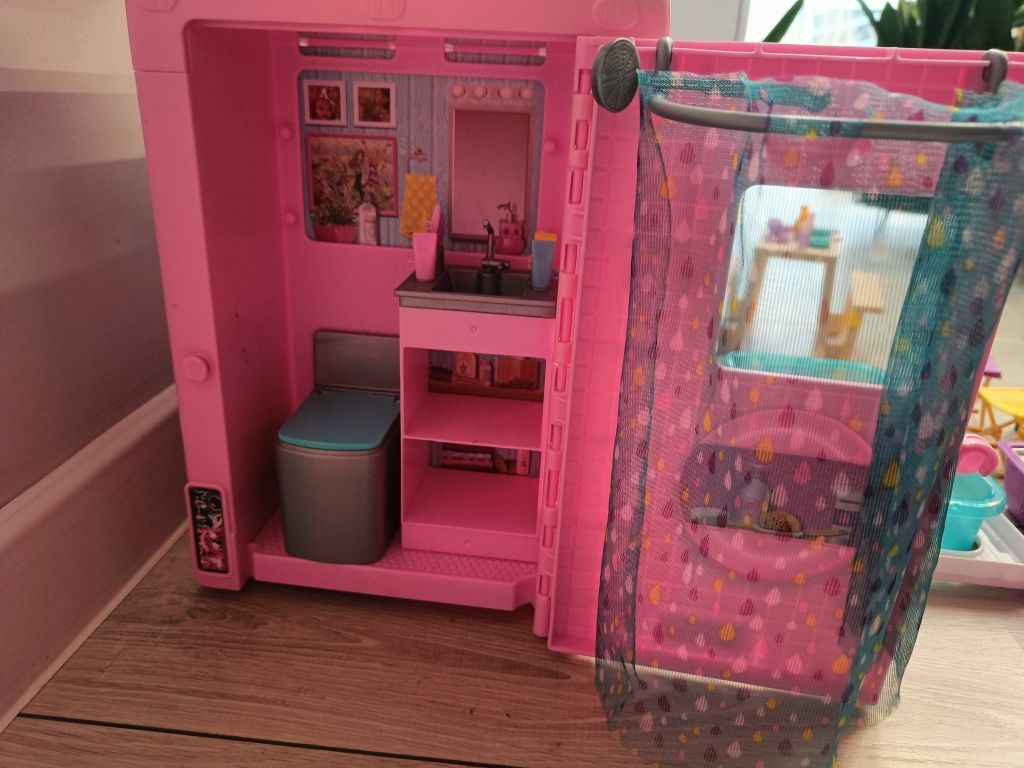 Kamper 3w1 Barbie GHL93