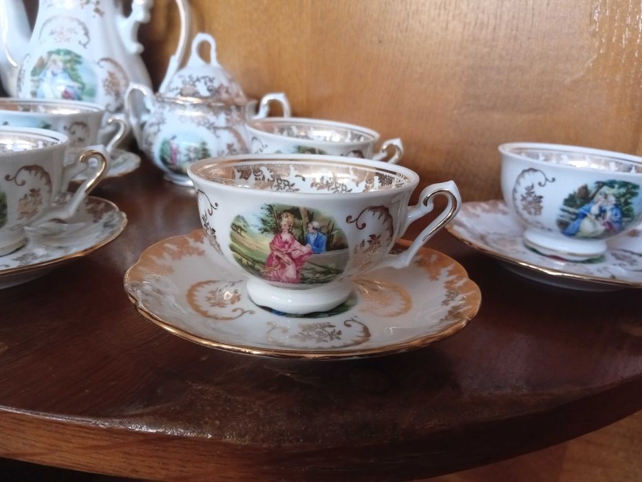 Serviço de Café em porcelana fina de luxo BERRY  - C.N Francesa