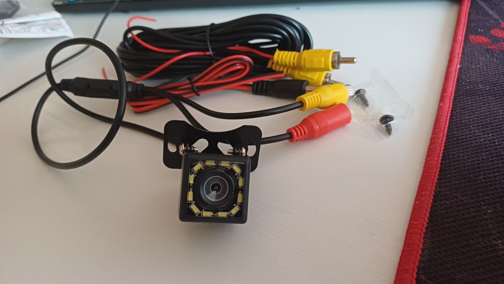 Автомобильная камера с 12 LED подсветкой