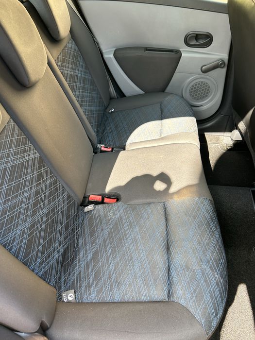 Renault clio 1.2 16 v 102 mil kms