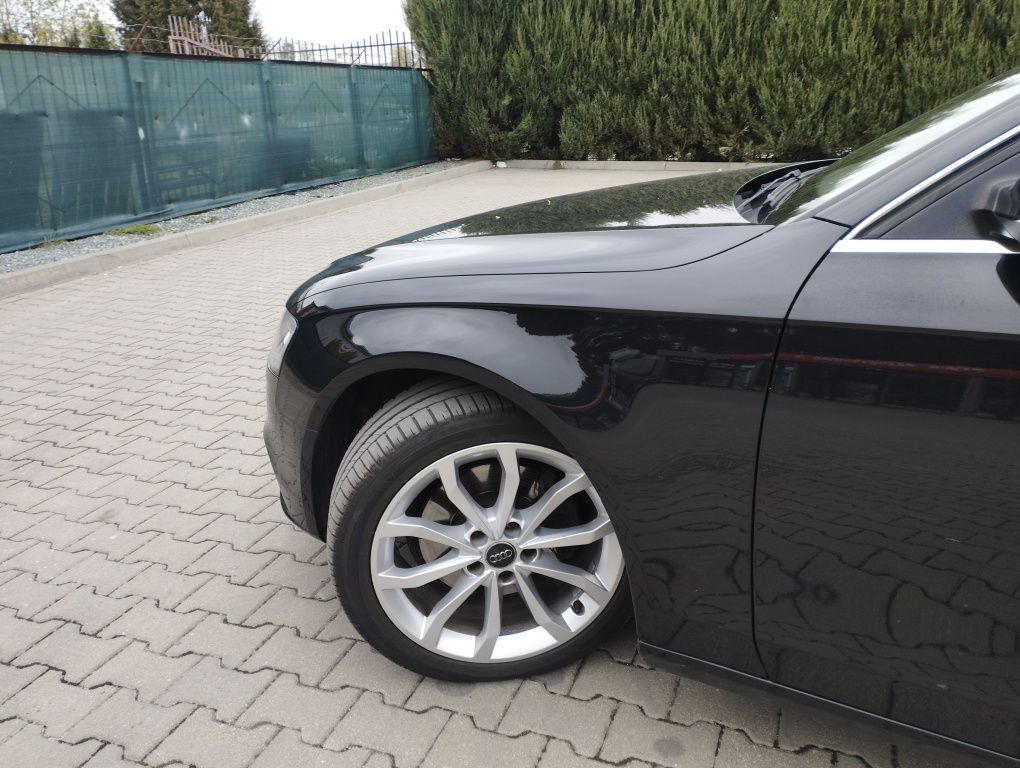 Audi *A4*B8*Lift 2.0 TDI 150km *Multitronik*skóra*panorama*hak