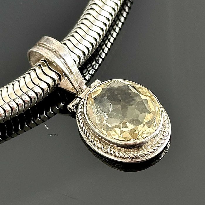 Srebrna przywieszka z naturalnym Cytrynem z lat 60-tych, srebro 925