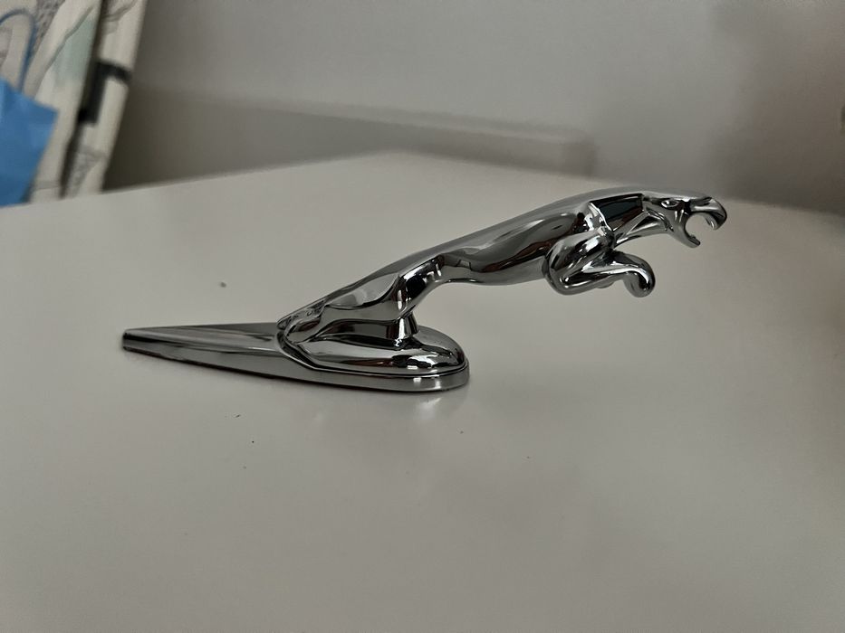 Simbolo Jaguar em inox maciço