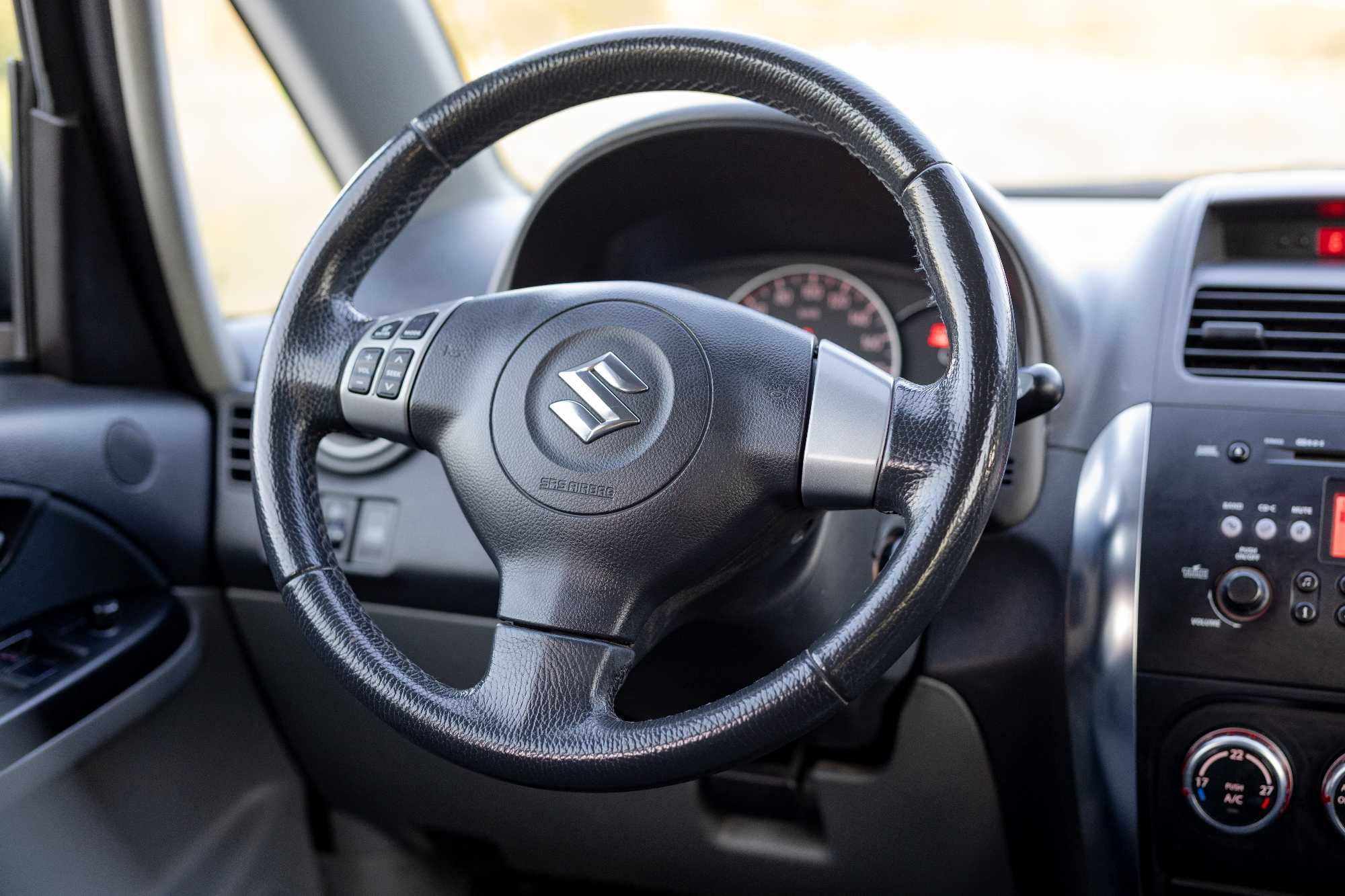 Suzuki SX4 1.6i 4x4/ 120 T km/ Navi/ KeyLess/ Bez rdzy / Klima