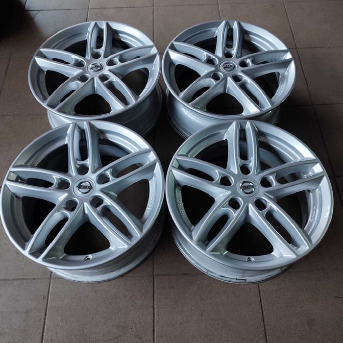 alufelgi 6,5x16 5X114.3 ET40  oryginał  Nissan ew. Renault ,super stan