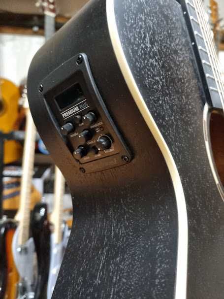 TANGLEWOOD Black Bird TWBB SF CE gitara elektro-akustyczna