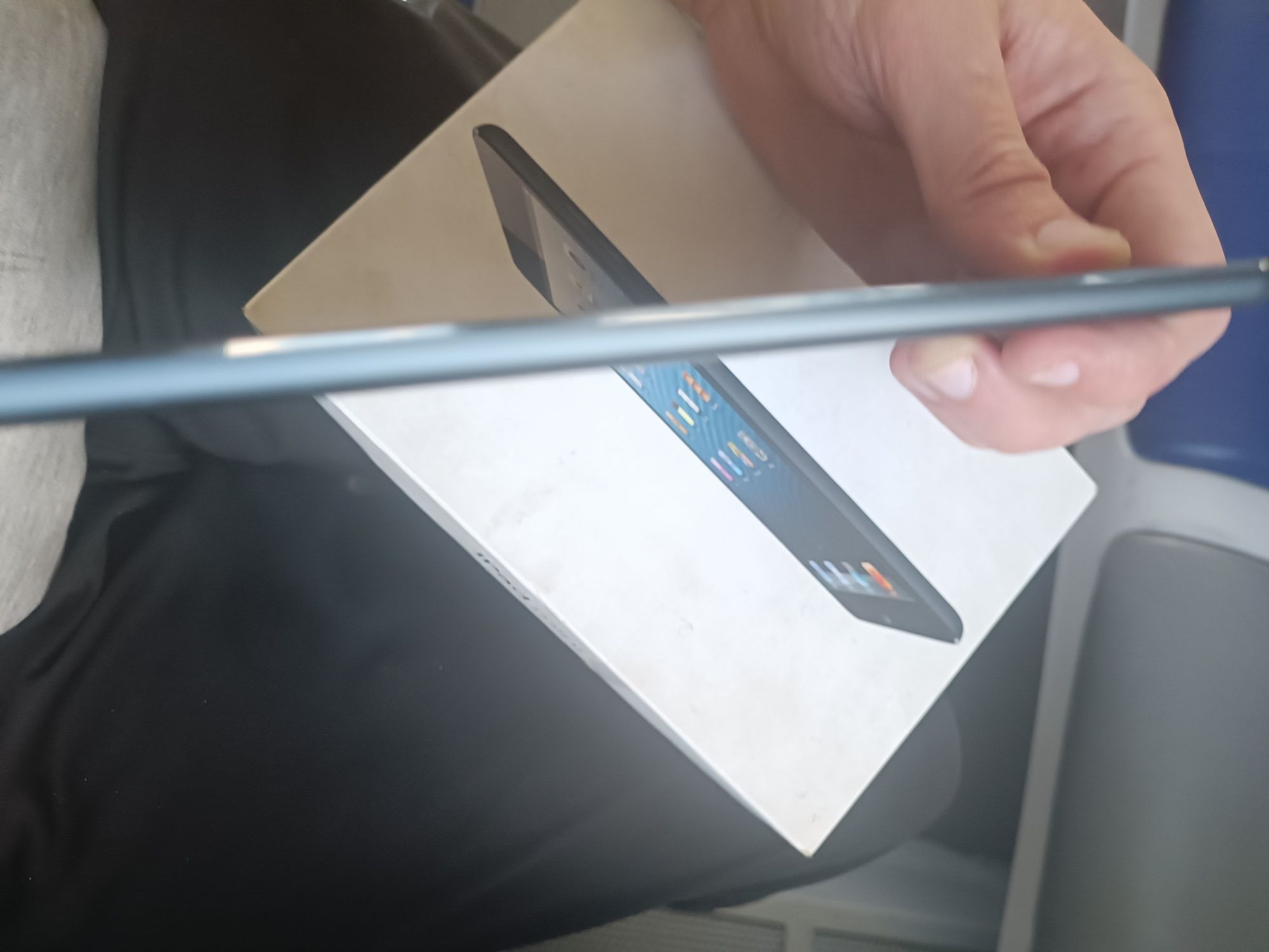 Apple iPad Mini на запчастини