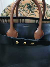 Mala Burberry bag leather