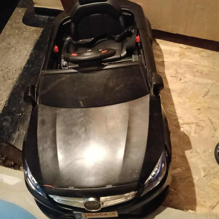 Auto na akumulator