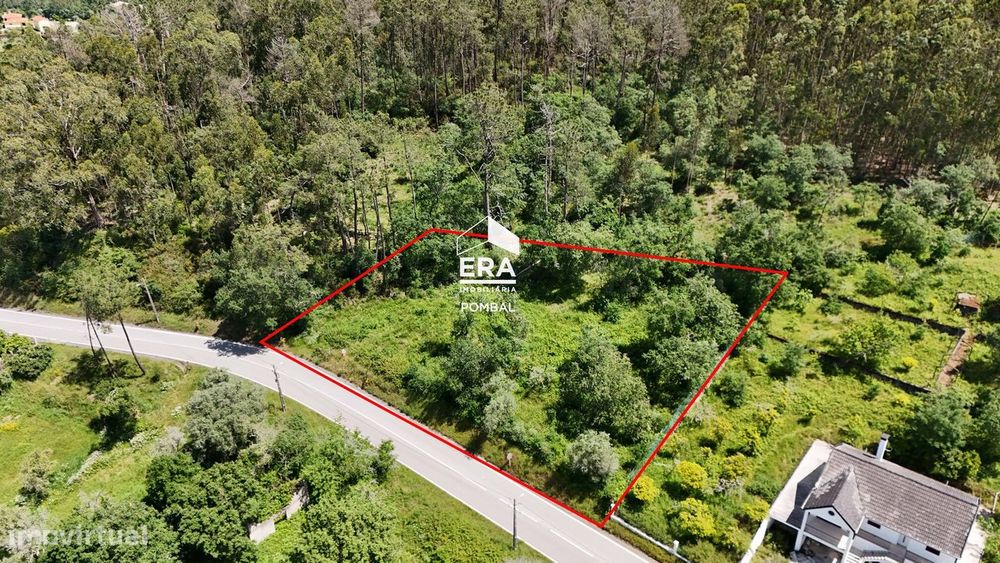 Terreno com 1636m2, Albergaria dos Doze