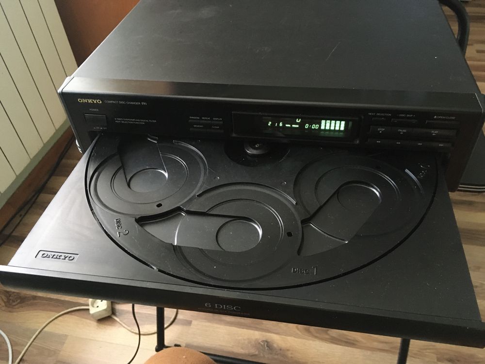 Onkyo DX-C110 Odtwarzacz CD 6CD zmieniarka tacka szuflada