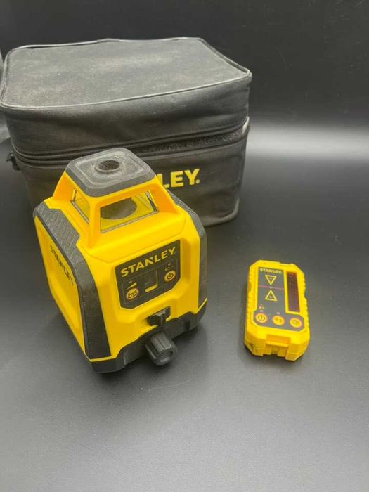 Laser rotacyjny Stanley samopoziomujący czerwony STHT77616 + statyw