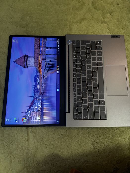 LENOVO THINKBOOK 14 G2 ITL i7-1165G7 4x 2.8GHz 24GB SSD 512GB FHD