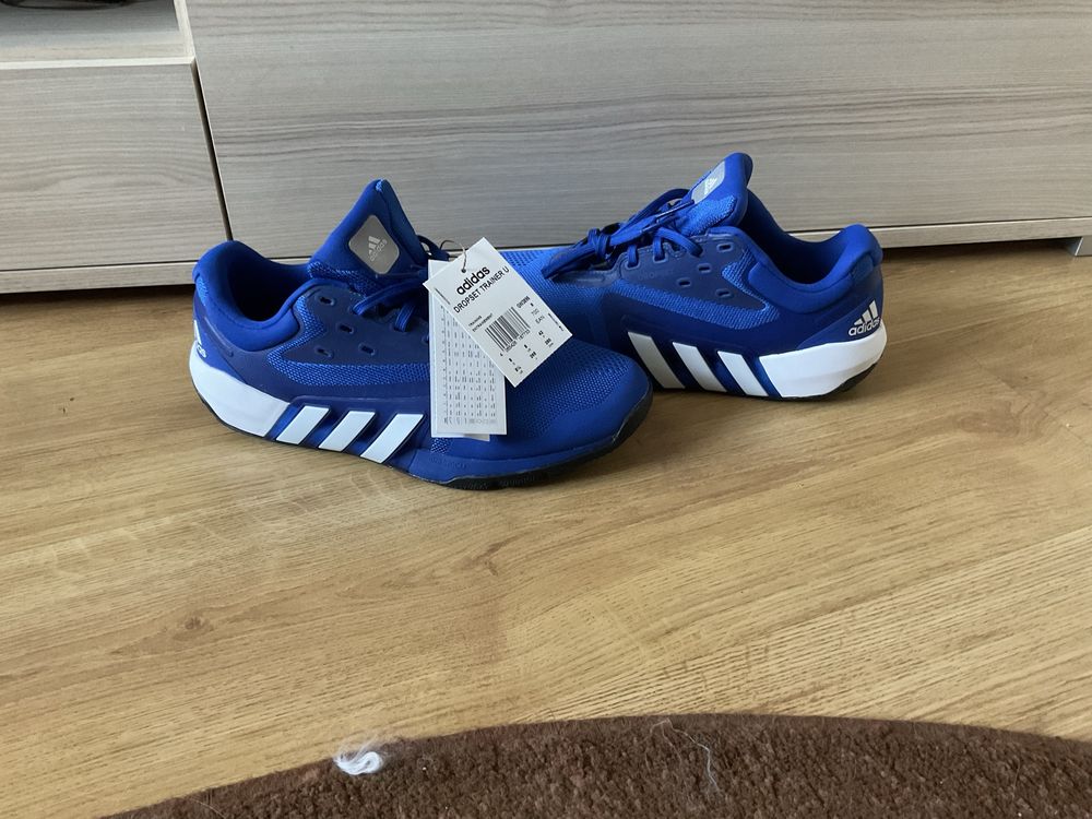 Buty Adidas. Nowe. Rozm. 42