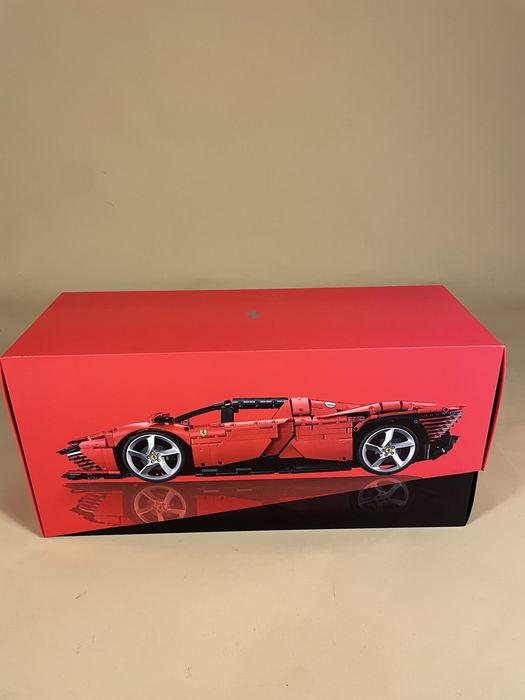 Zestaw Lego Ferrari Daytona SP3 42143 nowy, pudełko w idealnym stanie