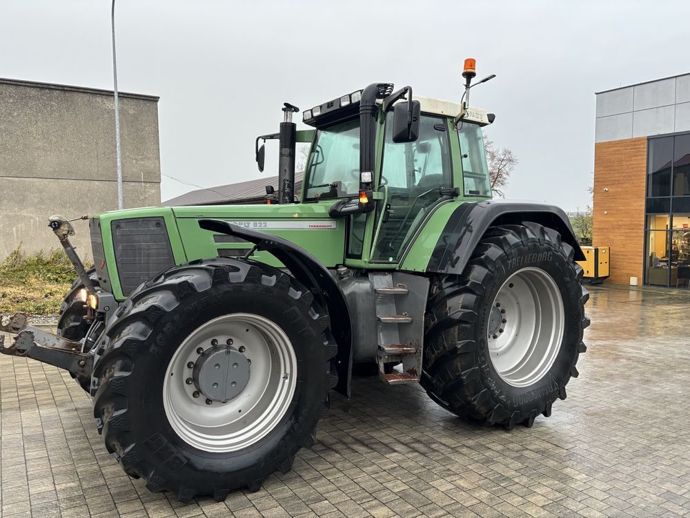 Fendt Favorit 822