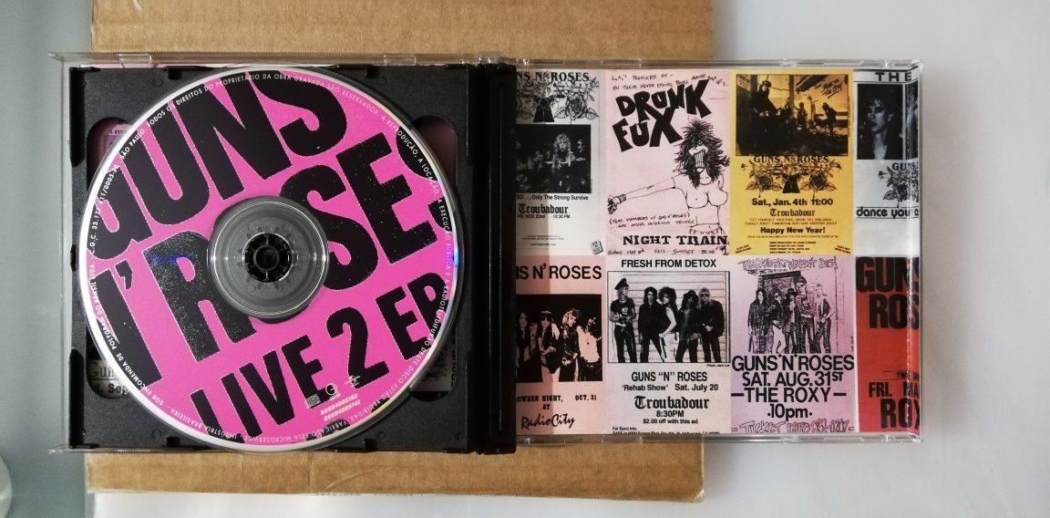 Guns N' Roses (1 cd) e Saxon (2 cd's)