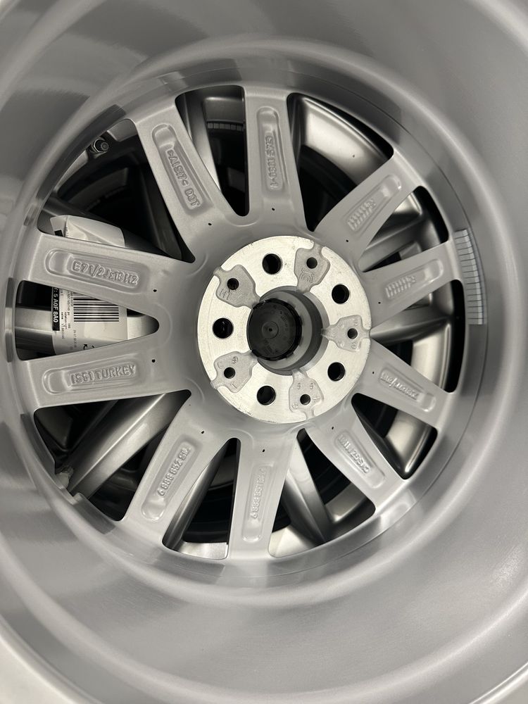 Nowe oryginalne koła zimowe alufelgi 18 Mini Countryman F60