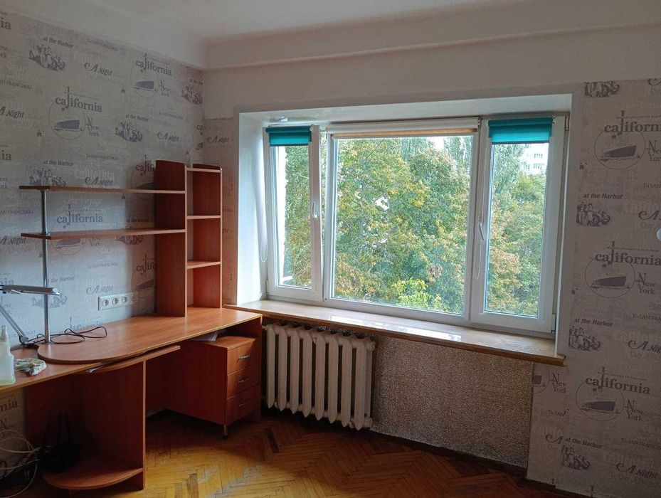 Продам кімнату Київ метро Академмістечко Житомирська