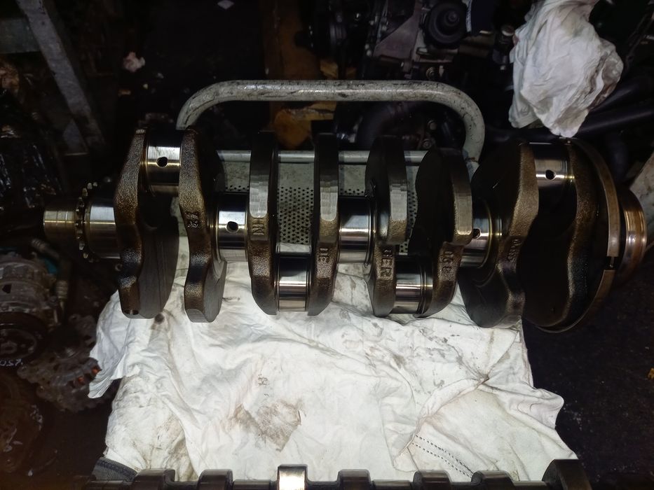 Wał korbowy 1.9 tdi vw golf skoda Leon nominał