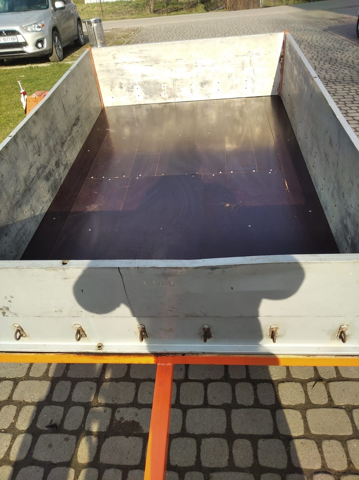Продам трактор 21 к/с