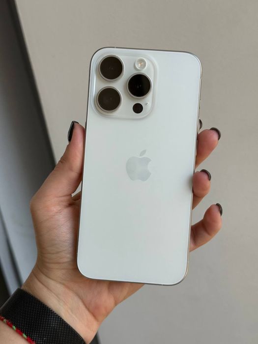 Apple iPhone 15 Pro 128GB White. Neverlock. Esim