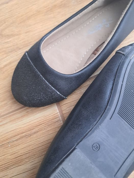 CCC Nelli Blu balerinki buty czarne rozmiar 28 wkładka 17,5 cm szkoła