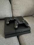 PS4 slim 500mb +Acessorios