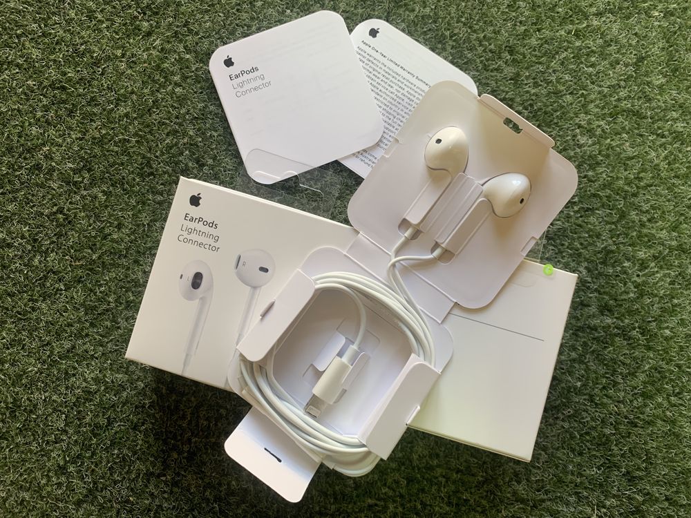 Навушники lightning EarPods with connector лайтнинг