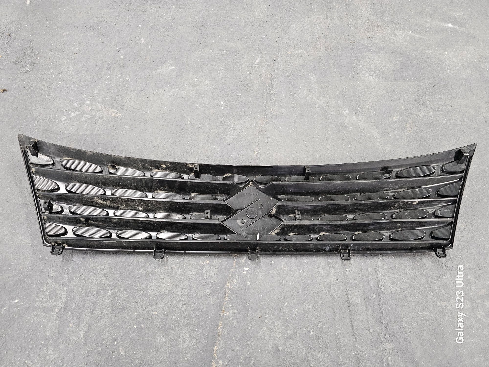 SUZUKI VITARA 2 II grill atrapa 2015-