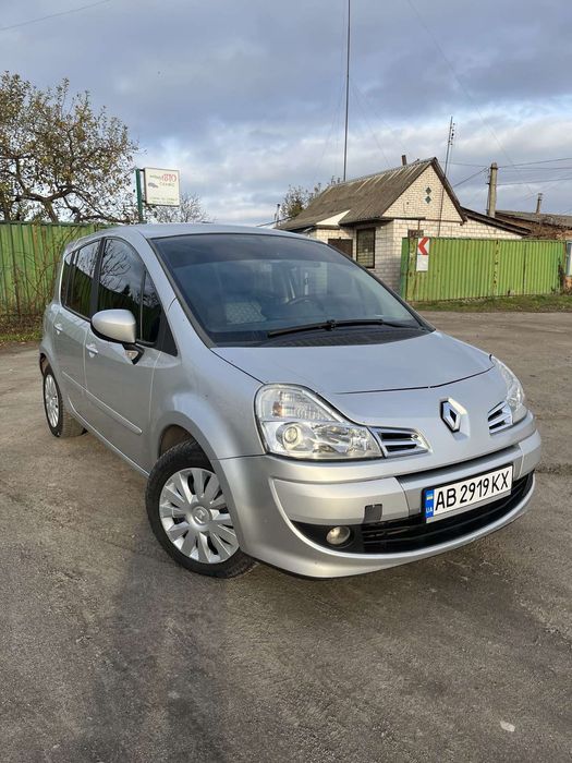 Продам РЕНО МОДУС автомат 1,5 dci