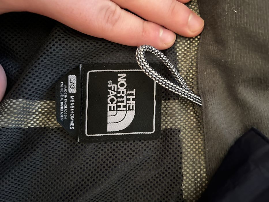 The north face (tnf) вітровка hyvent (не пропусксє воду)