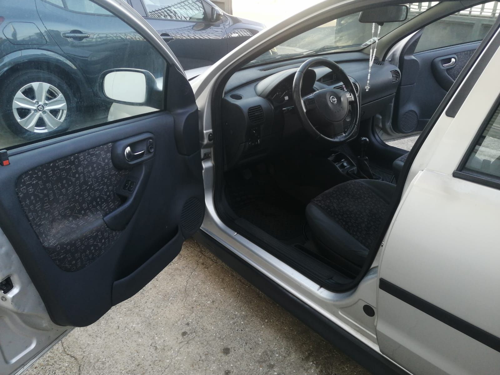 Opel Corsa c 2002 gpl