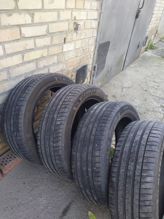 235 50 20 мішелін пітот спорт 4