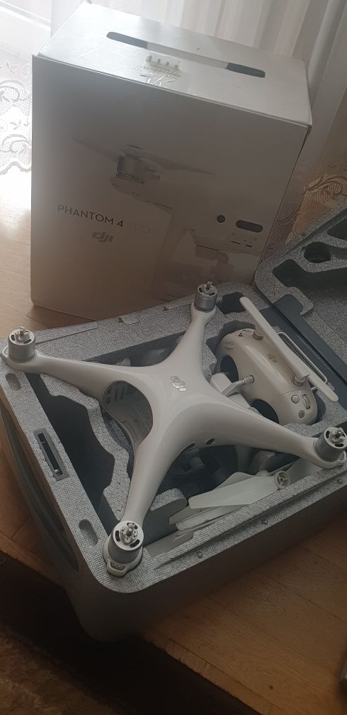 Dji phantom 4 pro