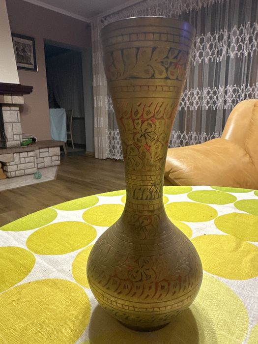 Wazon dekoracyjny wys . 24cm