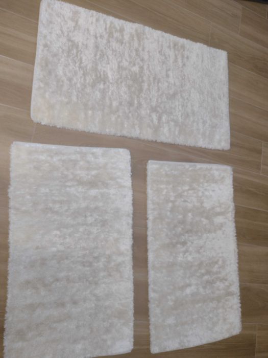 Tapetes beje em pêlo