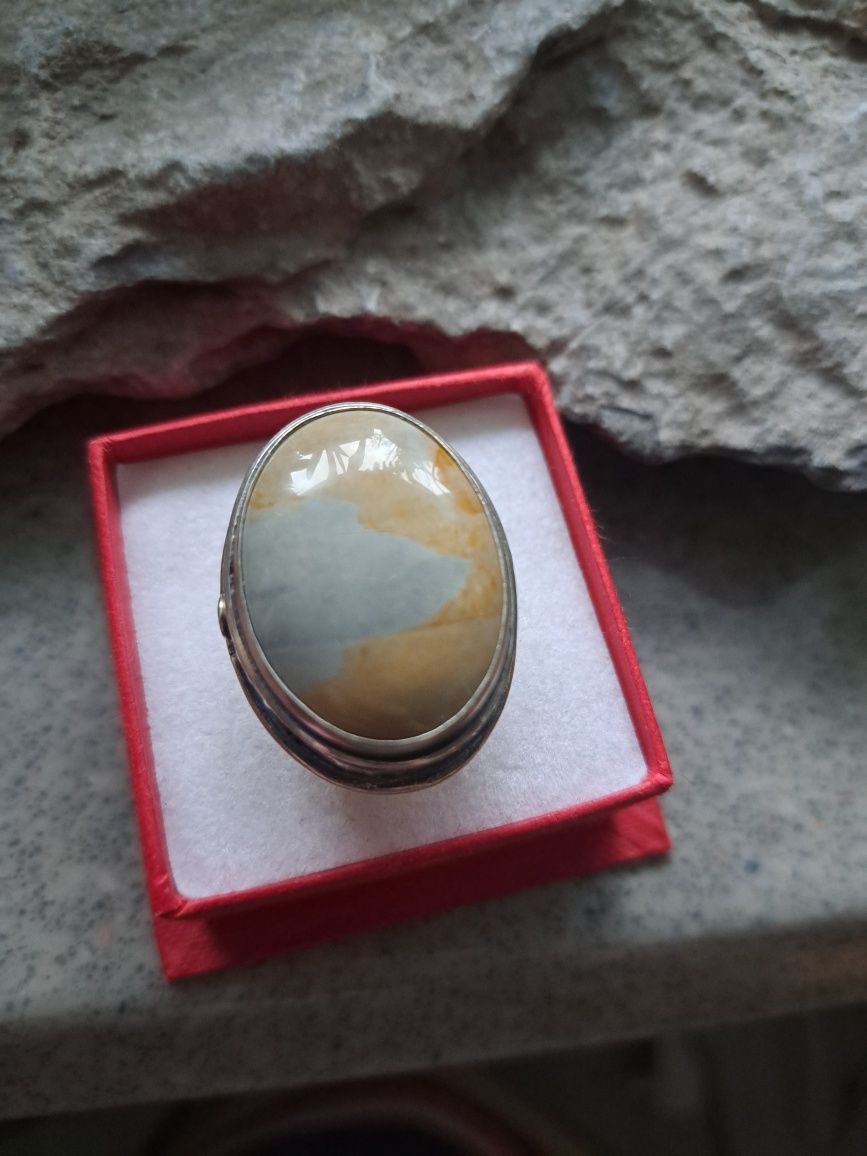 Srebrny pierścionek z jaspisem autorski srebro