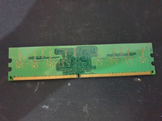 Memória Ram DDR2 Kingston 512MB 667MHz DDR2 NonECC CL5 DIMM
