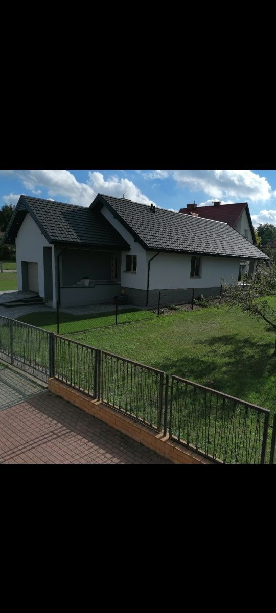 Nowy dom parterowy w mieście 120m2