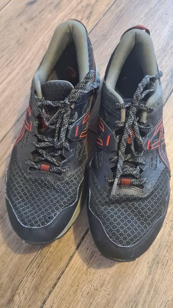 Asics Kanaku 4 r.45 28,5cm