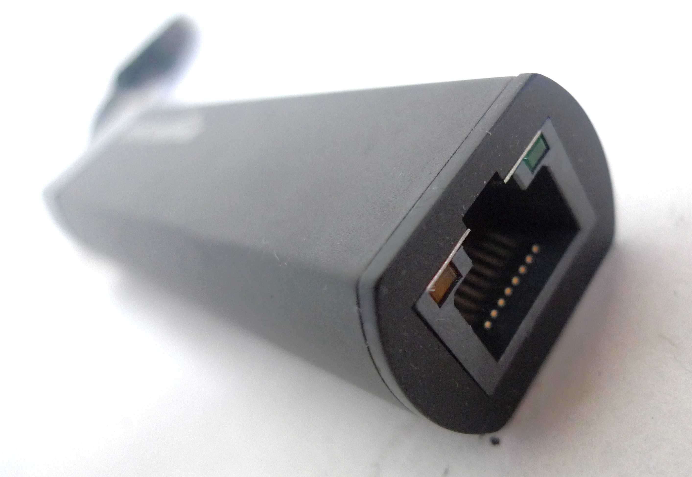 Karta sieciowa PC Amazon Basics USB RJ45 zewnętrzna przewodowa