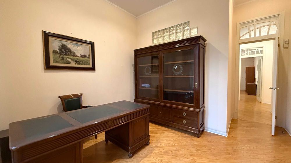 АРЕНДА • 3к кв с камином • Царский дом в Отраде • Французский бульвар