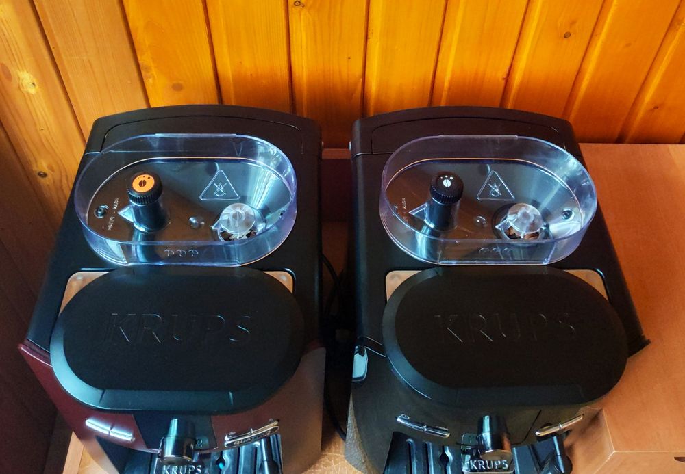 Кавомашина/кавоварка/кофемашина  Krups EA 82 з Німеччини ідеал