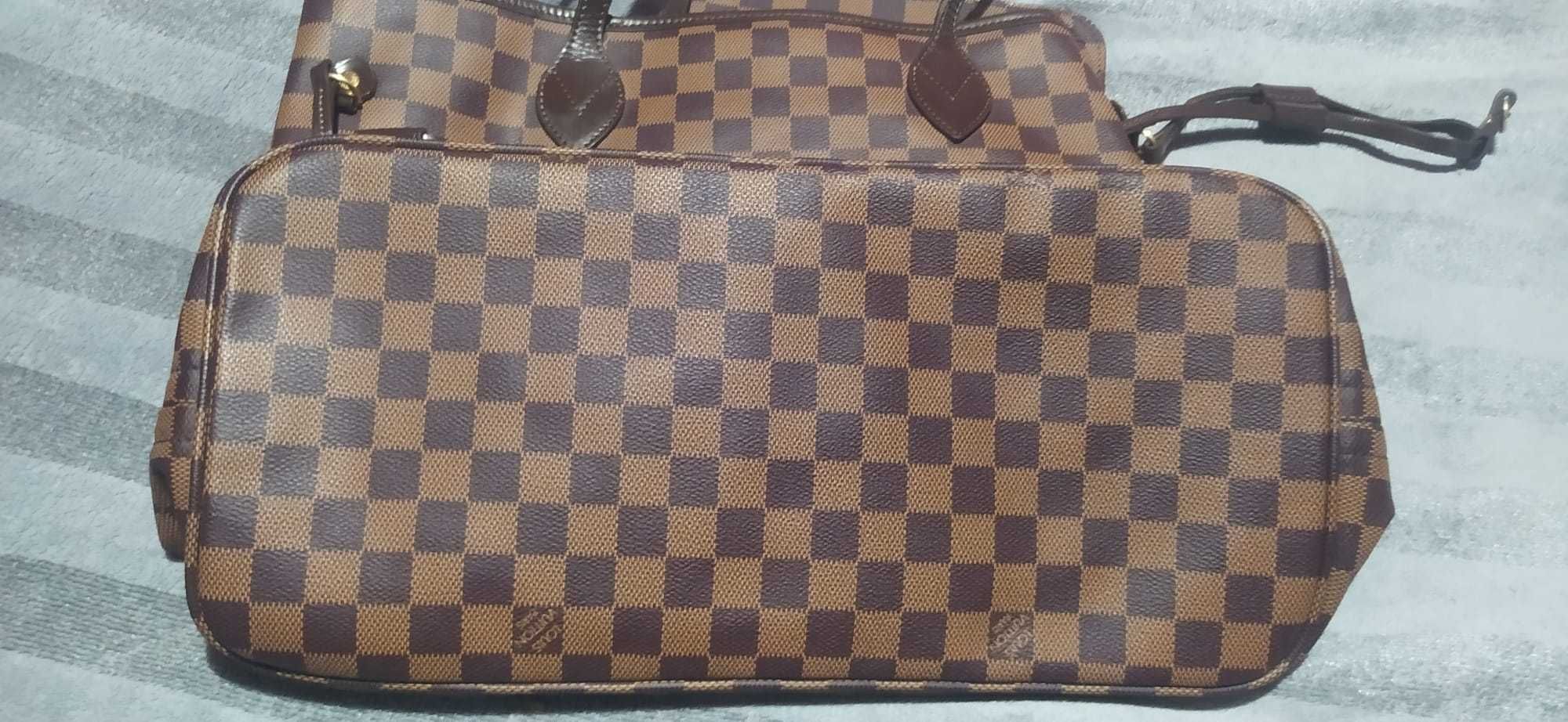 Mala Tote Louis Vuitton monograma Neverfull