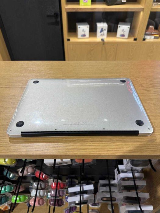 MacBook Air 13" 2017 i5 8/128GB Silver | Гарантія | Магазин